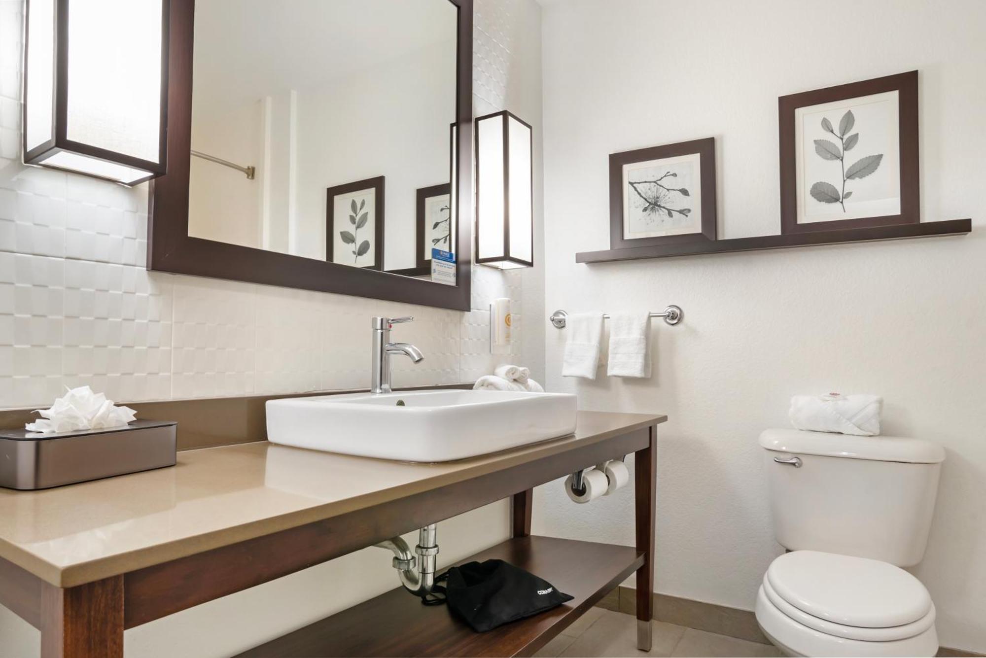 Comfort Inn & Suites Slidell Εξωτερικό φωτογραφία